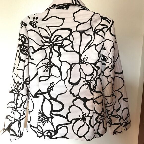 TanJay black and white blazer | jacket 8 Petite - Picture 5 of 11